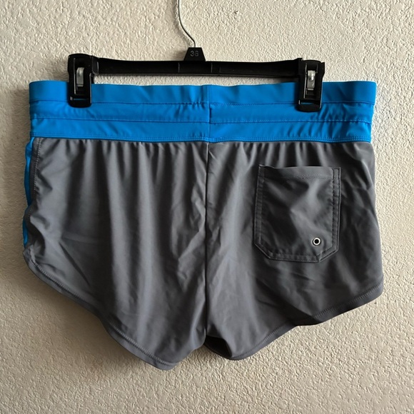 Free Country Women's Swim Shorts in Gray and Blue L - Picture 11 of 11